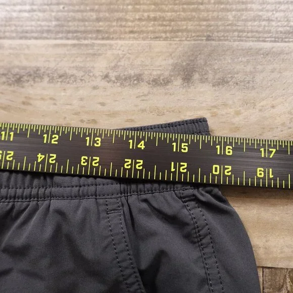 Vuori Kore Jogger men's medium charcoal lined athletic joggers - Picture 8 of 16